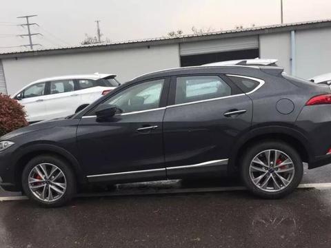 酷似马自达 君马旗下全新轿跑SUV实车