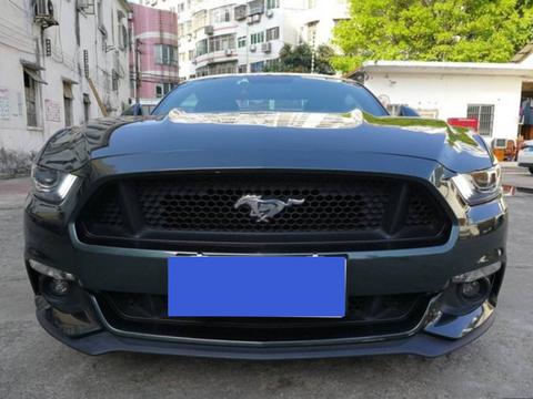 被国人捧起来的5款伪豪车，自己国家买几万，国内却要卖几十万！