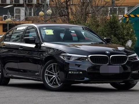 宝马5系逆天的语音人工系统，不动手只懂嘴就能找到目的地！