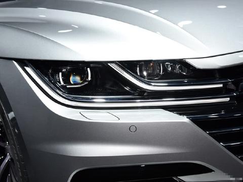 大众全新B级车,5.6S破百,配无框车门,不足20万,VW时代又来了