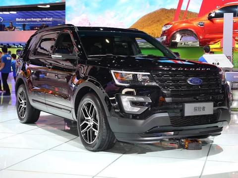 看了10次普拉多终于选她，7座猛禽车长5米，四驱400马不输切诺基