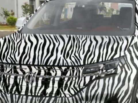 7座设计 东风风行X5路试谍照