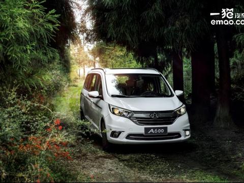 欢乐·劲型时 长安欧尚A600引领MPV高品质升级