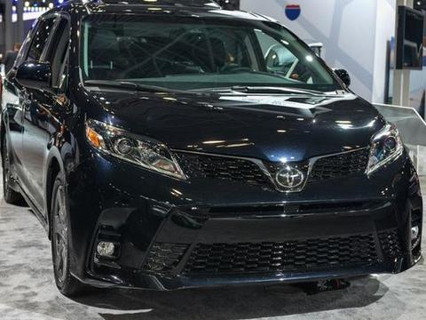 这丰田MPV比埃尔法更漂亮，带四驱，还有8AT，引入国内必火无疑