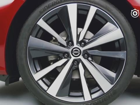 2019战斗版的日系雅阁