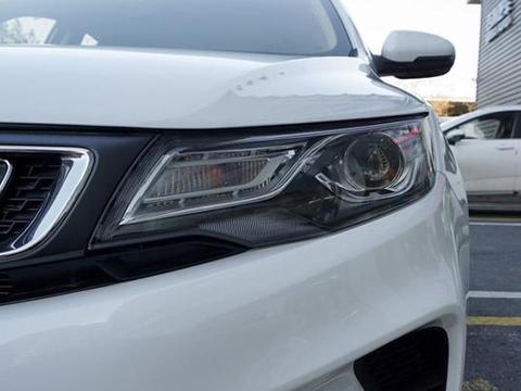 月销1.2万辆，自动挡9万多起，标配ESP和天窗，不执着于轩逸！