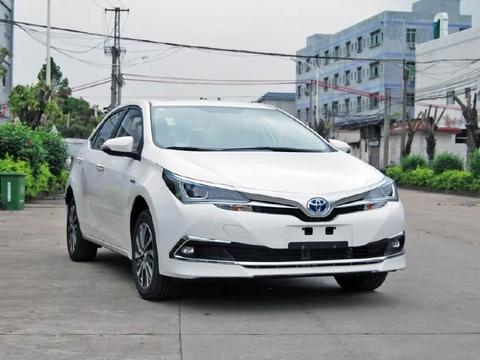 全球销冠王，油耗仅需4.5L，技术和雷克萨斯同源，仅售10万