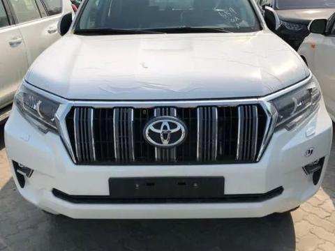 车型推荐 使用性能卓越优异的驾乘体验2018款丰田普拉多霸道2700