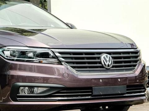 15万起，朗逸Plus实车到店，外观看似20万，网友：不值这个价！