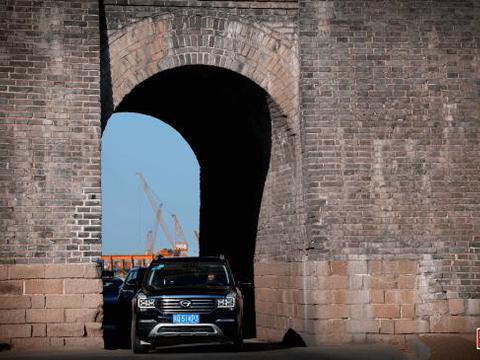 谁主沉浮山海关？