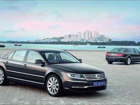 别被它们外表骗了，开这3款轿车的都是低调土豪