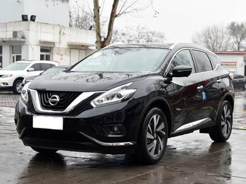 这车汉兰达都怕，降3万仅21万，车长4米9高配2.5T，奥迪Q5都紧张