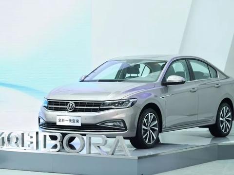 没上市就和它确认眼神，我的第四辆车为啥要选全新一代宝来？