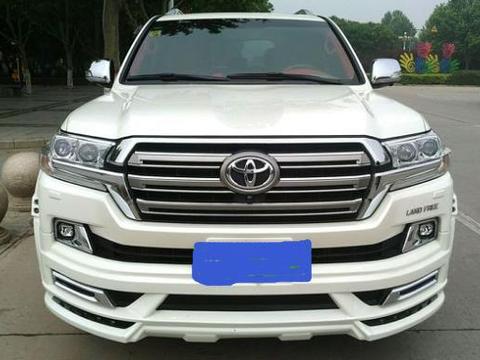 老板花70万买辆乞丐版丰田陆巡，又花10万元改装然而却引来了非议