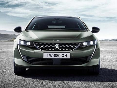 法系这回火了，最美旅行车驾到，无框车门＋独立后悬，就看价格了