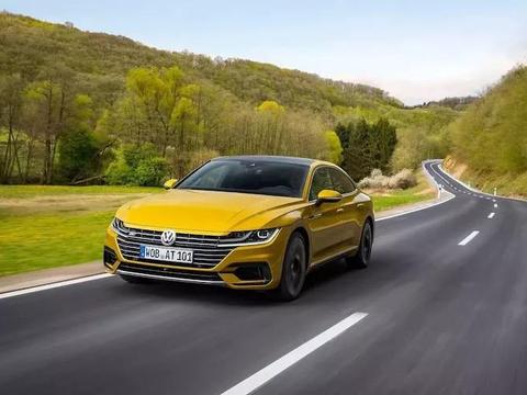 别说十代雅阁，就连奔驰都没它漂亮！配无框车门，或售20万起