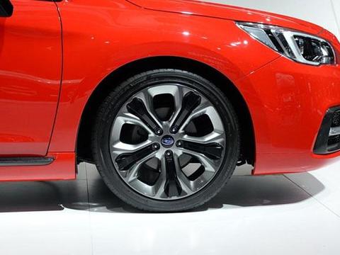 比奔驰C、宝马3、奥迪A4安全性更高