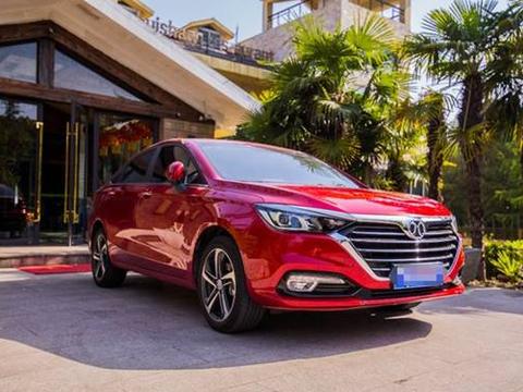 这车比科沃兹好看，降价8千仅5.99万，配胎压监测比捷达还要厚道