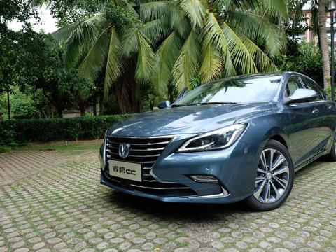 最值得买的4款国产轿车，每款都是精品，哪款才是你的最爱？