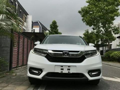 这里有“中型SUV“的最新资讯请不要错过