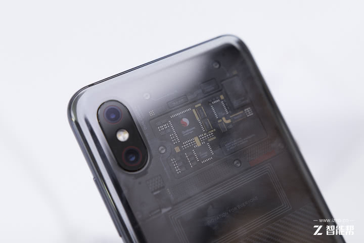 最值得买的年度旗舰?小米8发布会现场图赏