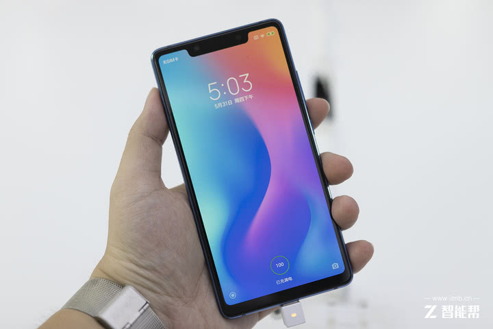 最值得买的年度旗舰?小米8发布会现场图赏