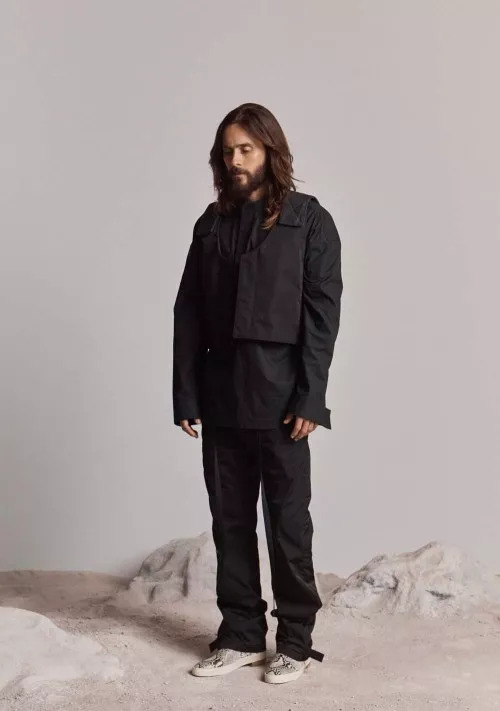 由Jerry Lorenzo主理的品牌Fear of God最近