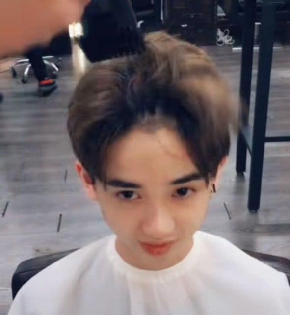 抖音最火的平头小哥!当小哥哥长发落地的那一