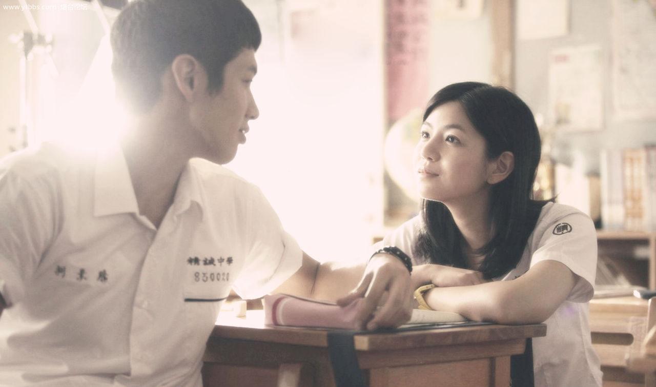 怎么判断自己被异性暗恋?