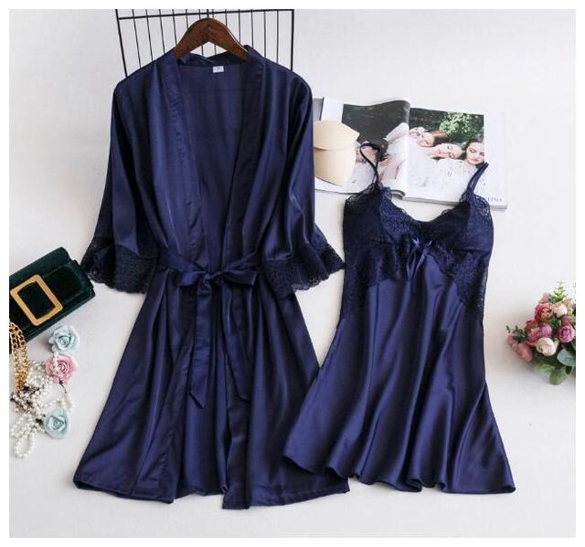 老公说男人最喜欢图下女人穿的睡裙,S身材秀的