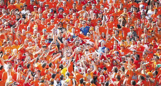 这三点原因让荷兰队最终走向没落,再不改革将