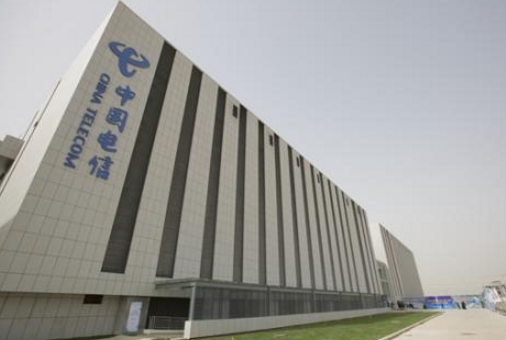 男子办了一张电信卡,卡注销了还在扣钱,商家:你