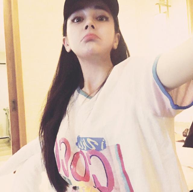 四年无休的迪丽热巴为老板带来了多少收入?网