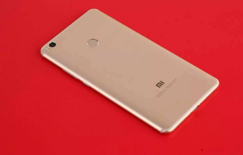 雷军爆料小米MAX3发布时间,或搭载骁龙710芯