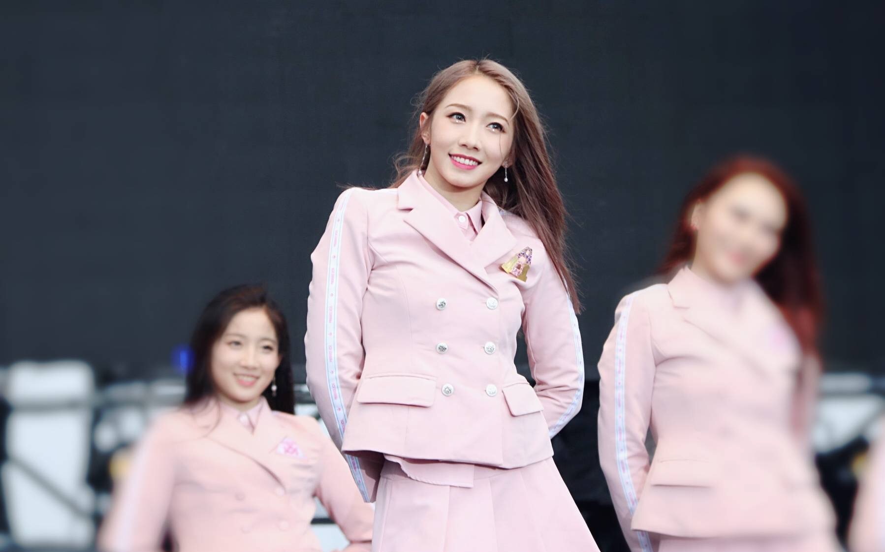 孟美岐第一!!!我山支大哥终于第一了讲真，她不进前三没道理啊