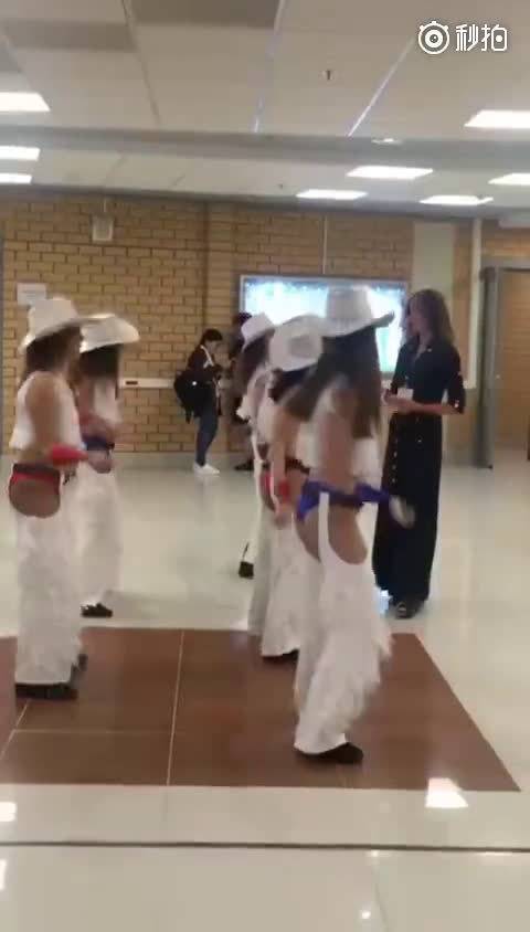 污力女友的日常