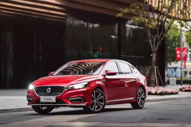 英国车玩起配置，连日韩系都服