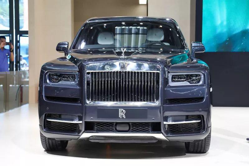 劳斯莱斯首款全地形高车身车型-库里南在深圳国内首秀！