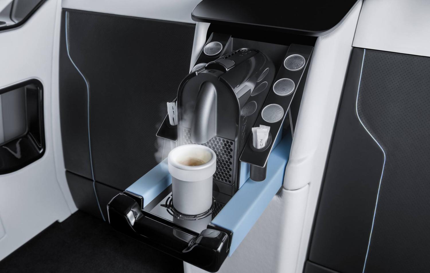 Brabus改装奔驰V级 变身高级商务休息室