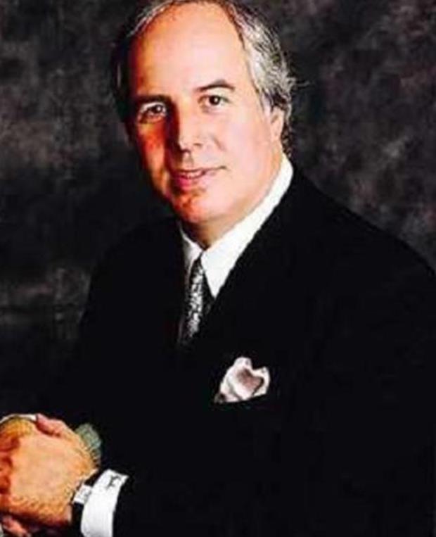 此人是电影《猫鼠游戏》真实原型,也是美国FB