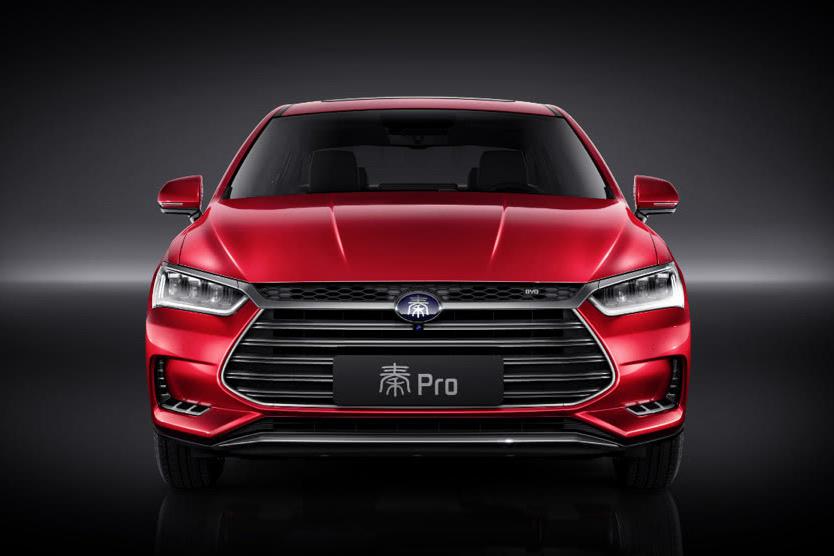 新一代比亚迪秦正式曝光，颜值不输奥迪，尺寸加大油耗仅为1L！