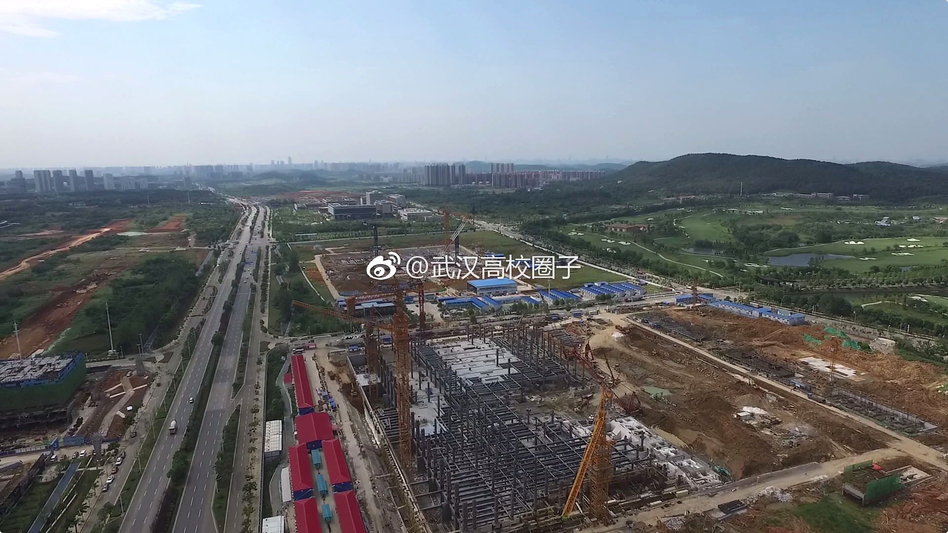武汉光谷中心城周边建设现状,像极了十年前的