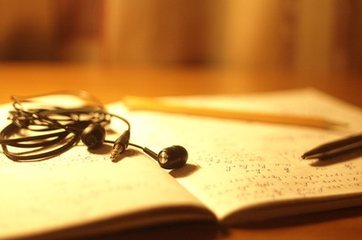 2018高考理科生偏文可以选择经济学专业吗?