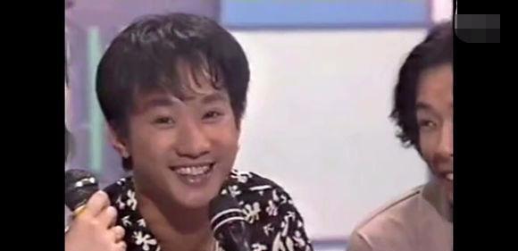 你是因为啥喜欢黄家驹? 才华长相声音还是他这