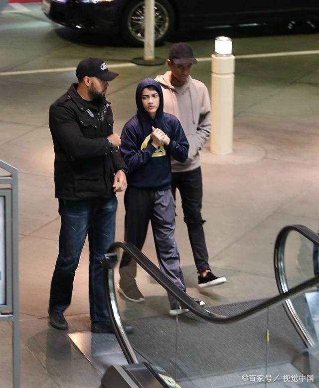 马思纯新仇旧恨?杨洋低价截胡朱一龙?吴磊被