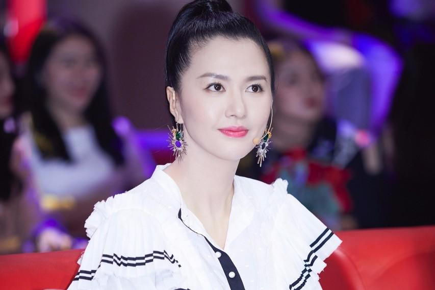 谭维维《跨界歌王》学海草舞 专业点评坚持音乐态度