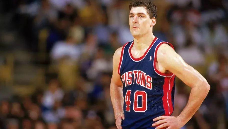 NBA史上第一恶汉!“坏孩子”比尔兰比尔是什么样的存在?