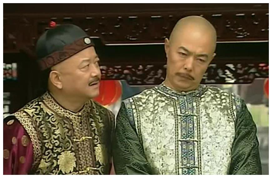 83岁的乾隆写下一个字，满朝文武不解，而和珅却面色惨白