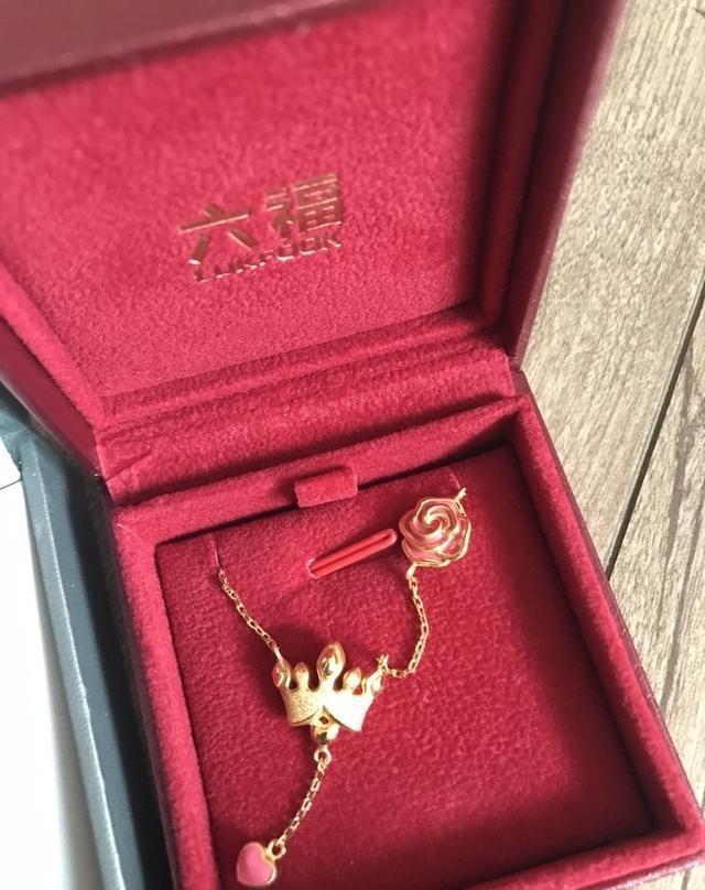 你的三金、钻戒买亏了吗? 看了她们的晒单再说