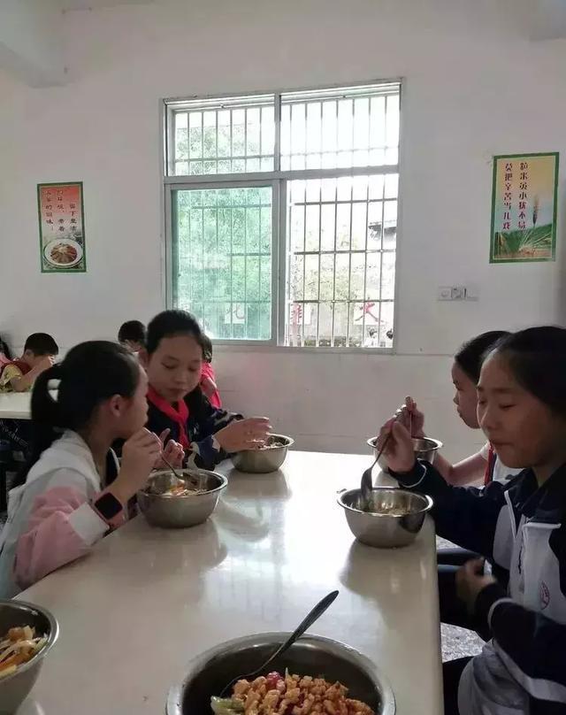 一份来自上杭老师的毕业寄语 感动了无数学生